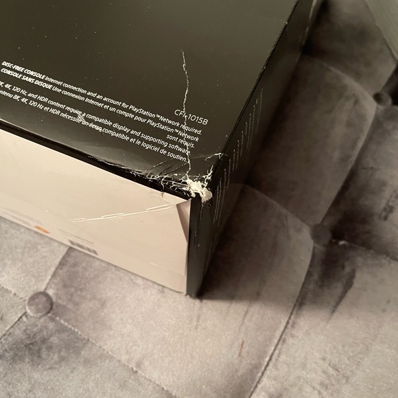 PlayStation 5 Digital Edition - Picture 4 of 14